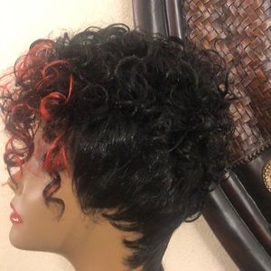 Short style synthetic wig